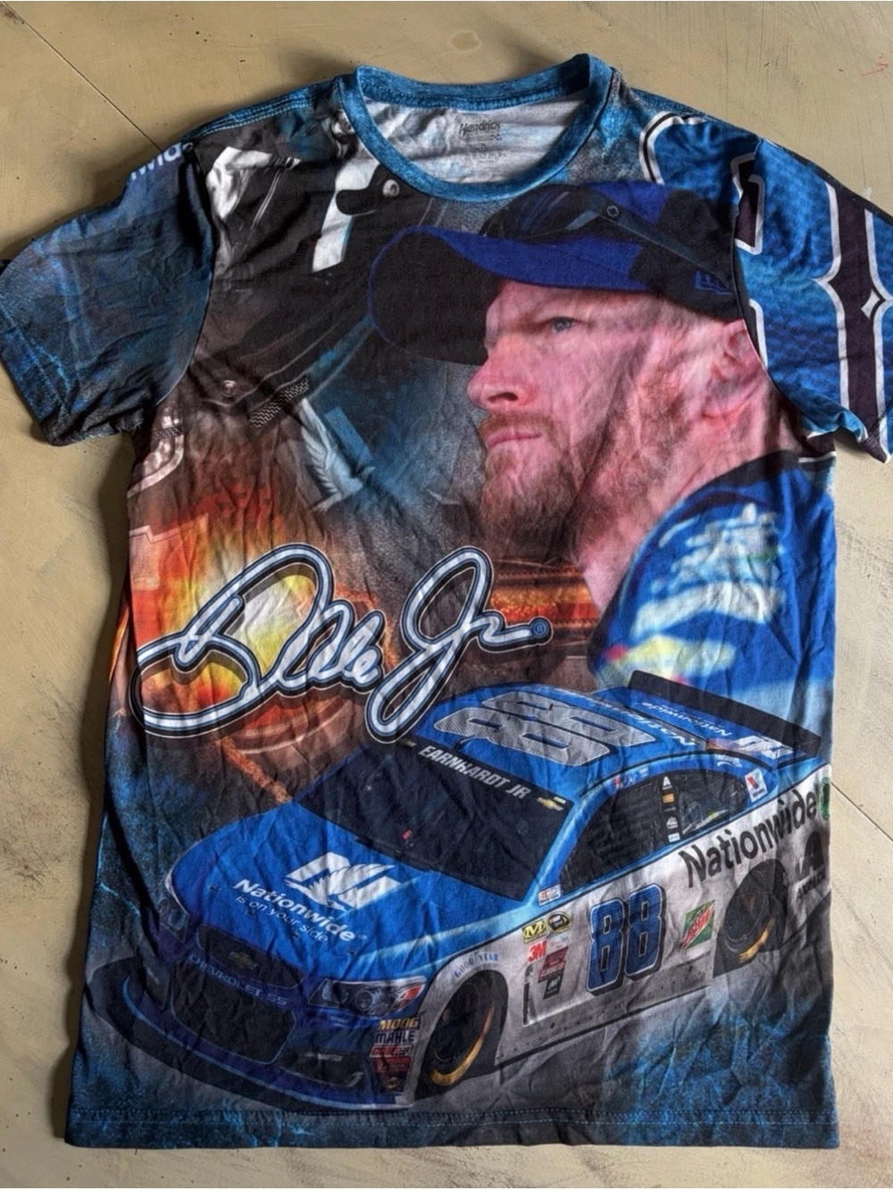 Kendrick Dale Jr. Full Print NASCAR T-Shirt Men's Size M Polyester Multicolor